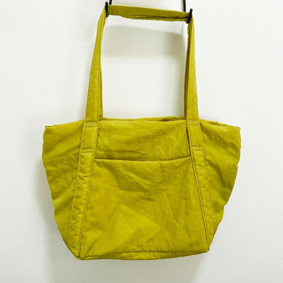 Baggu Mini Cloud Bag in Chartreuse. - Picture 2 of 5